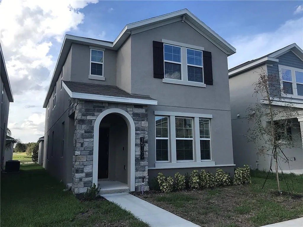 4 bed, 3.5 bath, 2486 sqft, $2,900 — Photo 1