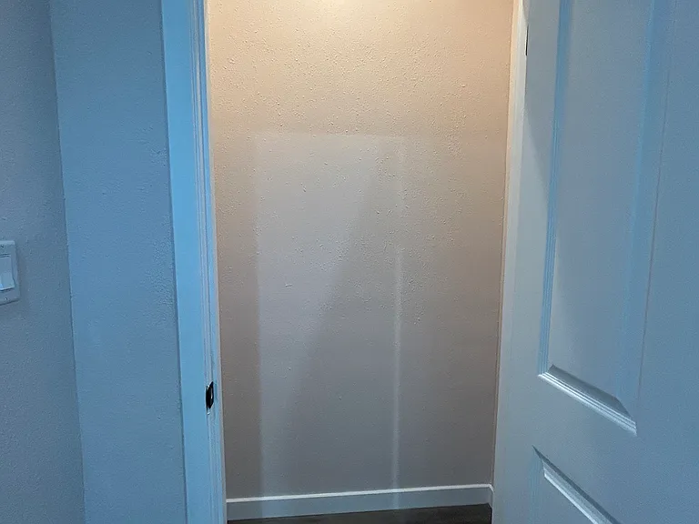3721 Whiteside St #A — Photo 14