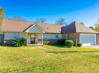 264 W Hills Dr, Hattiesburg, MS 39402