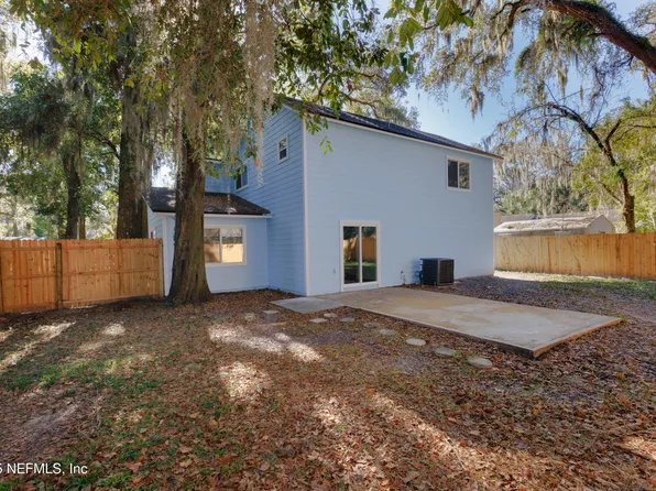 7265 OAKWOOD Drive, Jacksonville, FL 32211