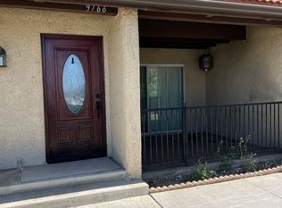 9766 Via Nola, Burbank, CA 91504