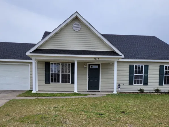 1034 Weathervane Hill Dr, Rocky Mount, NC 27803