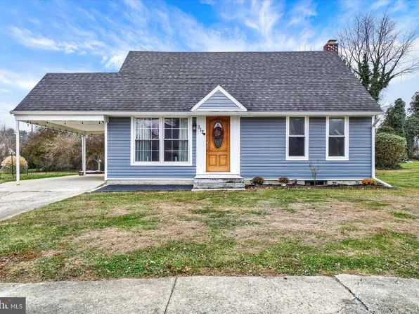 112 Oakleigh Dr, York, PA 17402