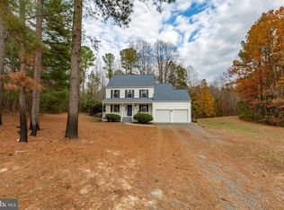 86 Debbie Dr, Fredericksburg, VA 22406