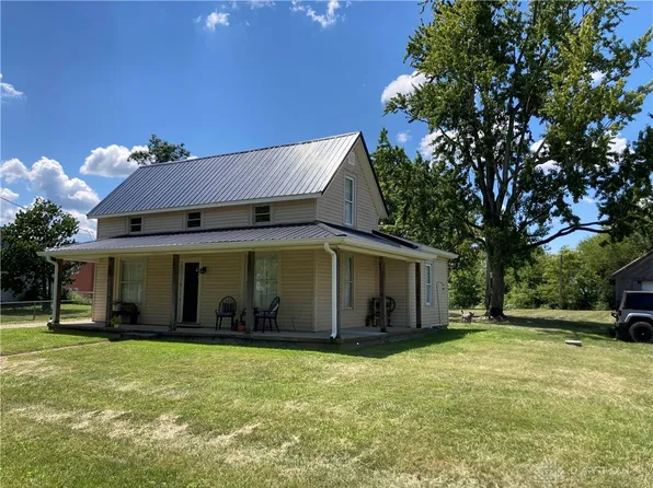 64 Larrick Rd, Sabina, OH 45169