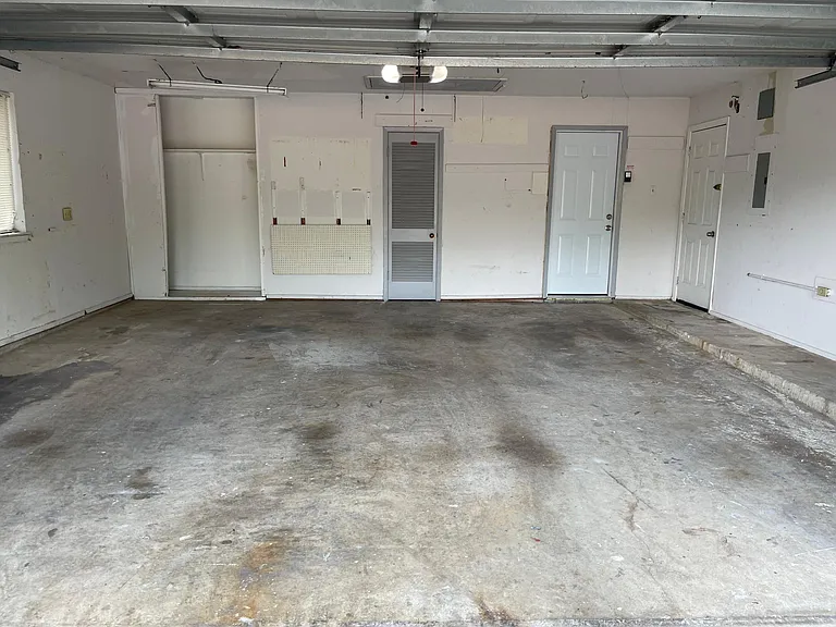 2823 Norwood Ln — Photo 12