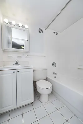 Rented by Bold New York | media 11