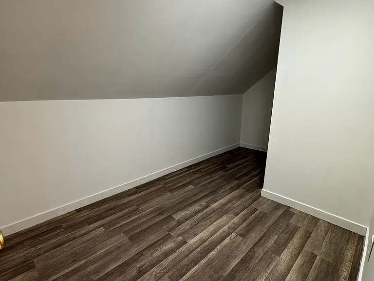 132 William St #2 — Photo 12