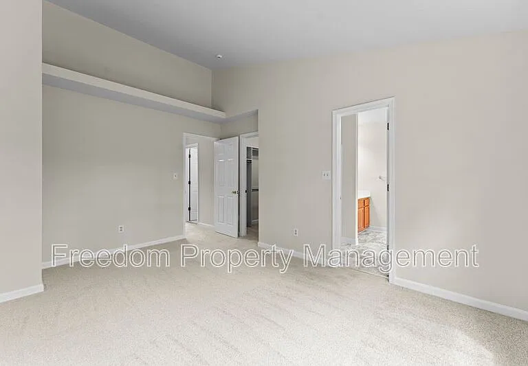 8644 Sanderling Dr — Photo 39