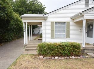 3206 Sandage Ave, Fort Worth, TX 76109