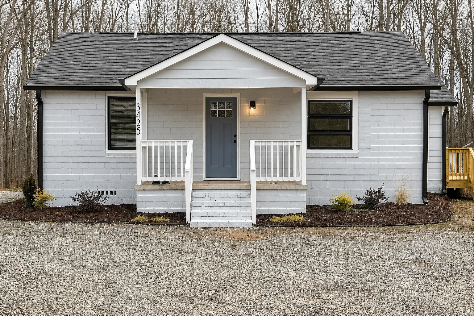 3 bed, 2.0 bath, 1000 sqft, $1,750 — Photo 1