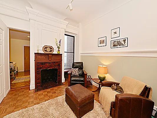 Rented by Cooper & Cooper Real Estate | media 19