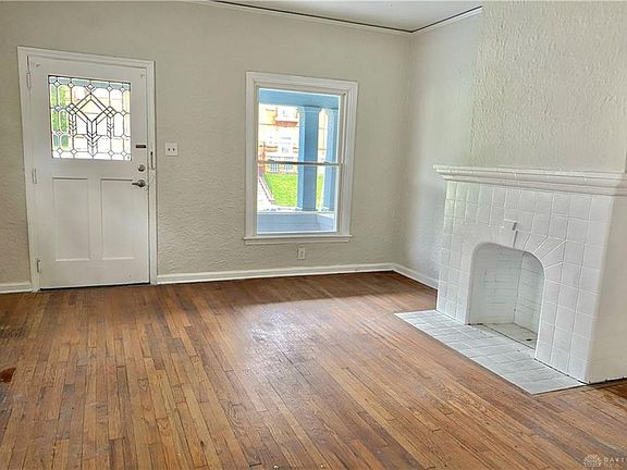 4th image of 144 Cambridge Ave #146