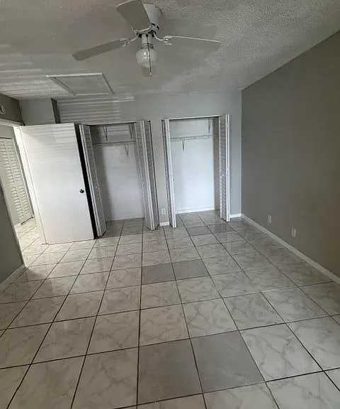 11449 NW 35th St — Photo 24