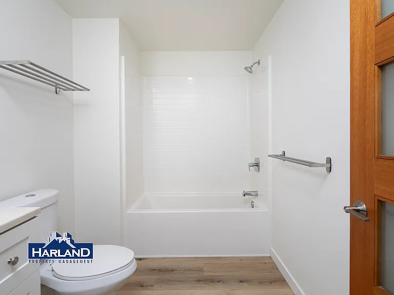 3333 Reynard Way #16 — Photo 14