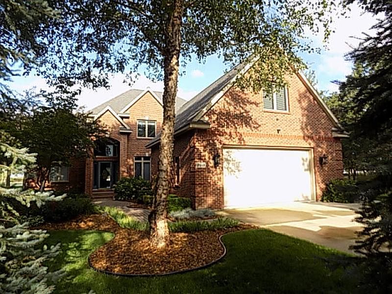 1st image of 9849 Whispering Pines 38