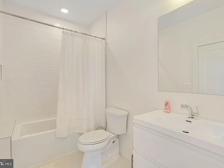 1495 Gallaudet St NE #B — Photo 21