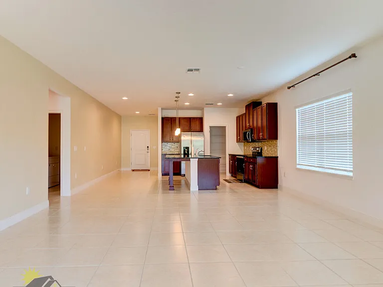 5563 Estero Loop — Photo 4