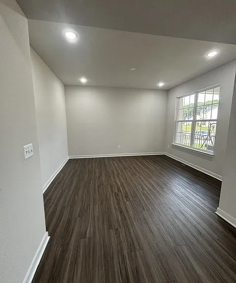 8936 Lewdown Pl — Photo 4
