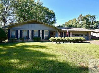 4009 Spring Lake Park Rd, Texarkana, TX 75503