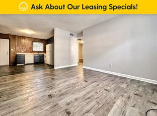 111 W Burke St APT A6, Stockbridge, GA 30281