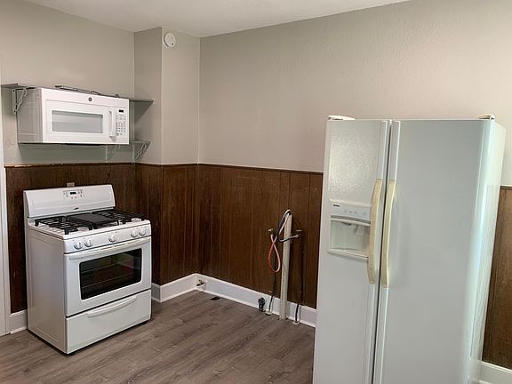 5th image of 3101 Avenue Q