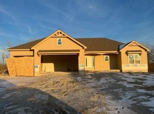 11850 N Kelley Ave, Kansas City, MO 64157
