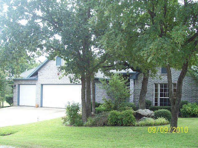 1st image of 611 Doaks Dr