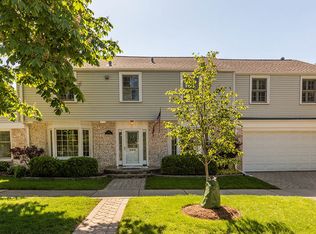 134 E Cuttriss St, Park Ridge, IL 60068