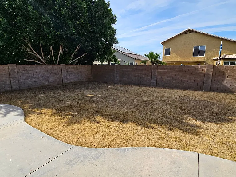 9159 W Sandra Ter — Photo 11