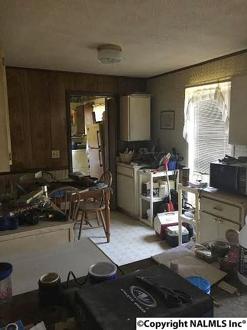 1052938_1