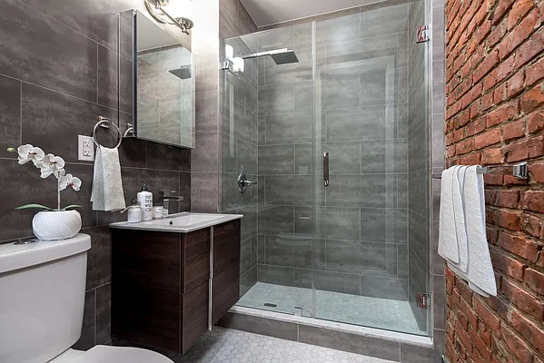 Rented by Dallien Realty Limited Liability Company | media 23