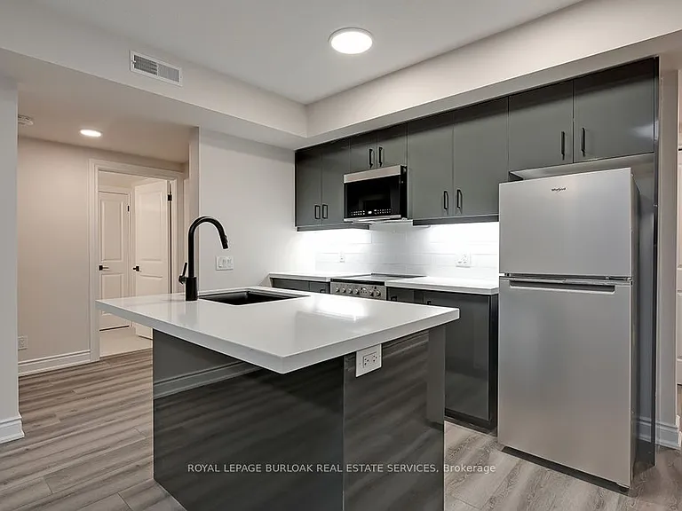 259 King St E #C — Photo 7