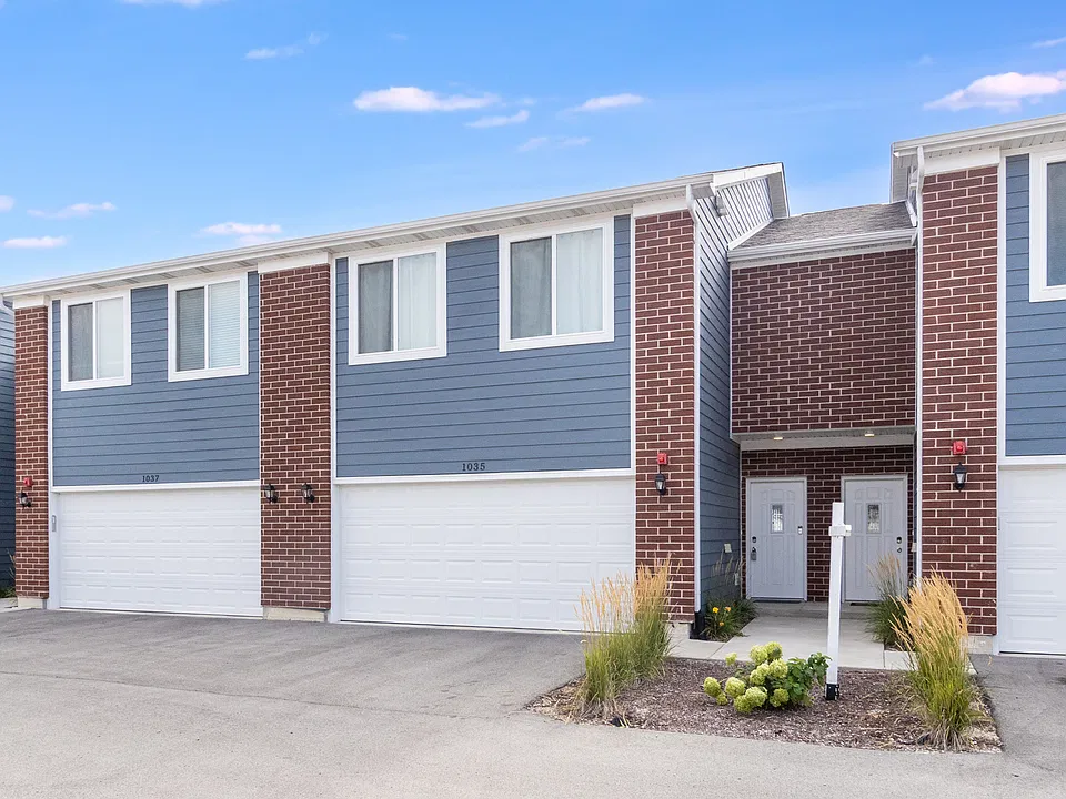 1035 Gillespie Ln #1038