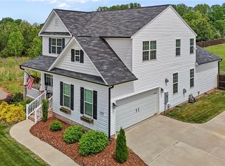 2139 Crosswind Dr, Graham, NC 27253