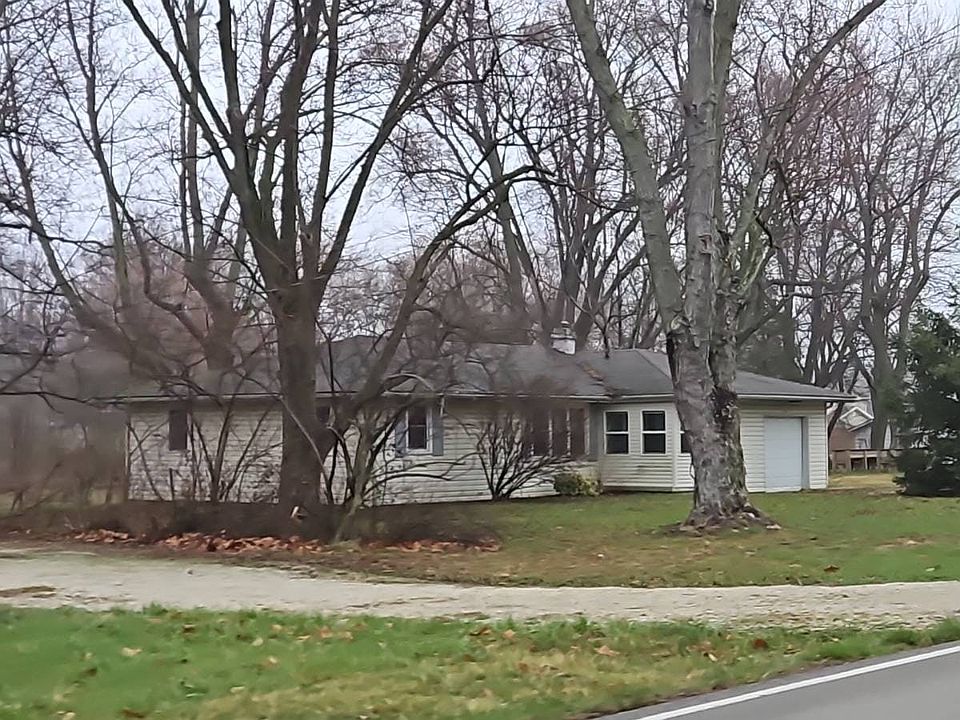 5900 W River Rd, Muncie, IN 47304 Zillow