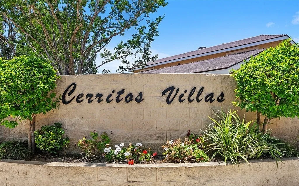 3 bed, 950 sqft, $3,000 — Photo 1
