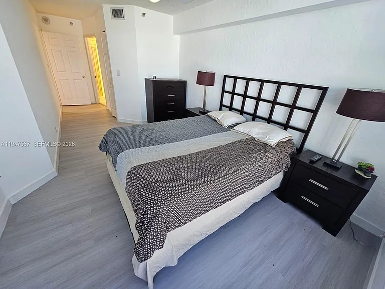 3530 Mystic Pointe Dr #1202 — Photo 11