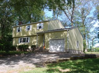 6 Birchwood Dr, East Hampton, CT 06424