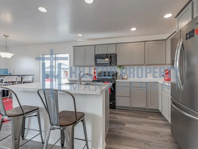 10639 Swift Springs St — Photo 4