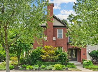 1353 Fairstead Ln, Pittsburgh, PA
