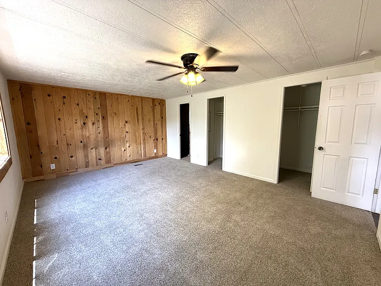10 W Willow Ln — Photo 10