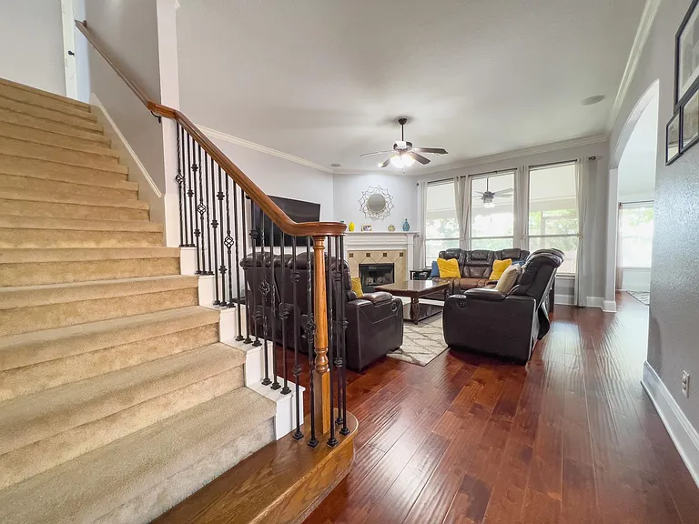 5915 Ivy Glen Dr — Photo 41
