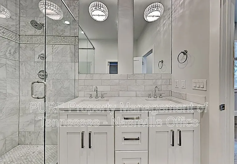 1412 Lillian St #B — Photo 18