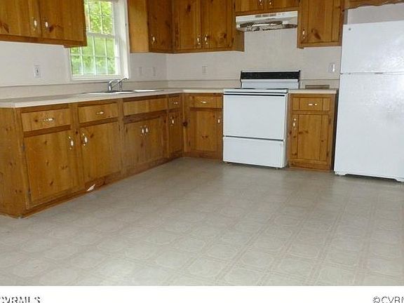 2nd image of 2540 N Stedman Dr