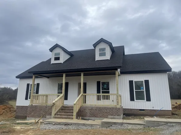 1827 New Town Rd, Cornersville, TN 37047