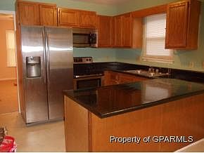4th image of 304 Kristin Dr