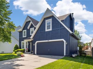 11217 W 116th St, Overland Park, KS 66210