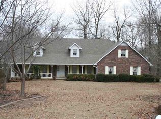 53 Cottonwood Ln, Dyersburg, TN 38024