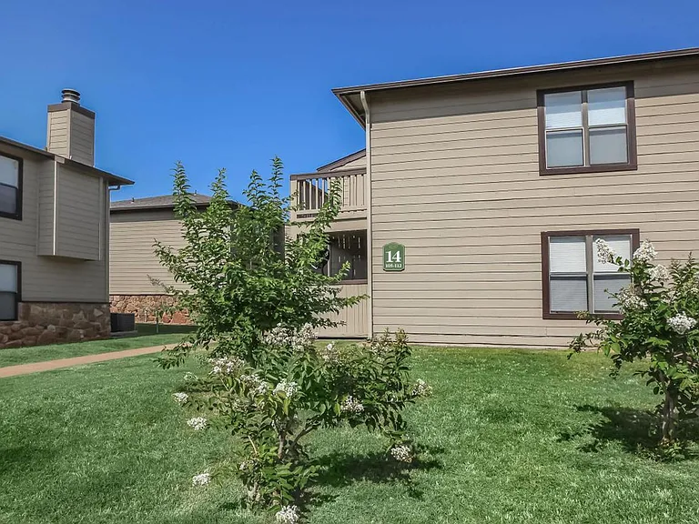 Grouse Run Apartments — Photo 7